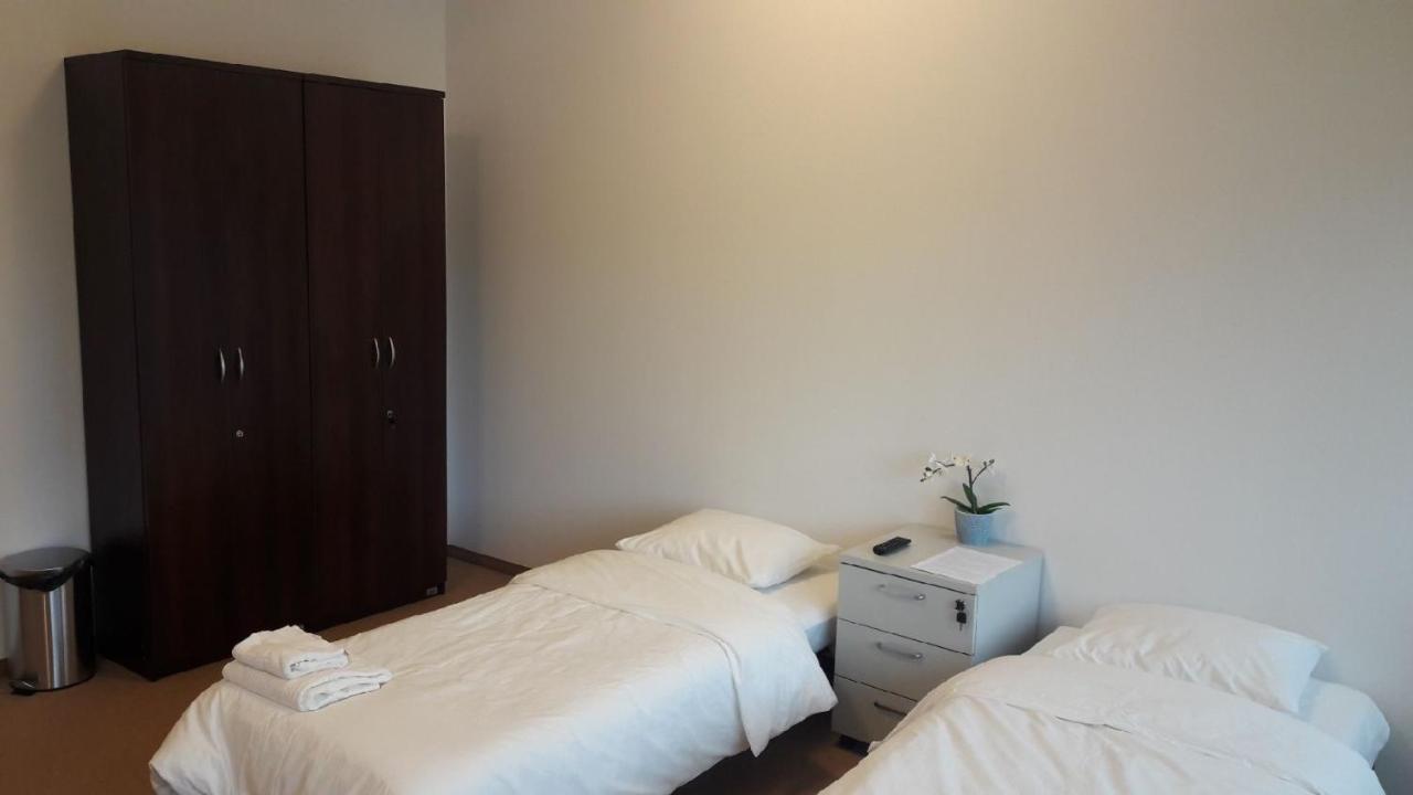 Apartamenty Kajetany 3Rooms Bagian luar foto